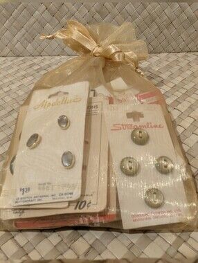 Vintage Carded Buttons - Pack of 21 Various Brands